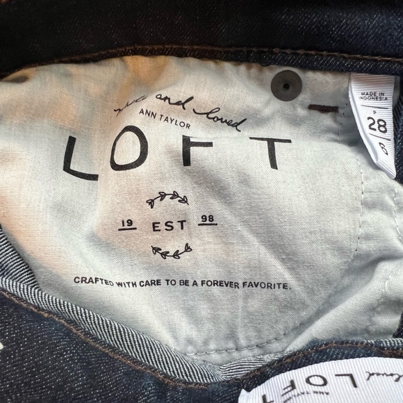 Ann Taylor Loft Denim blue jeans NWOT - Picture 4 of 4